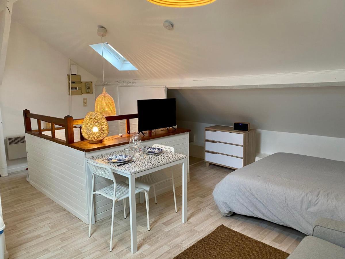 La Cabane Du Parc 올리언스 외부 사진